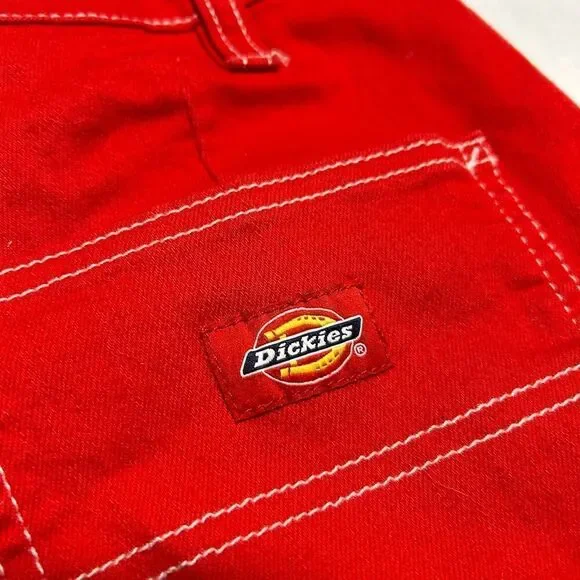 Dickies Red Shorts - juniors size 5 or women’s 27 - Picture 3 of 7